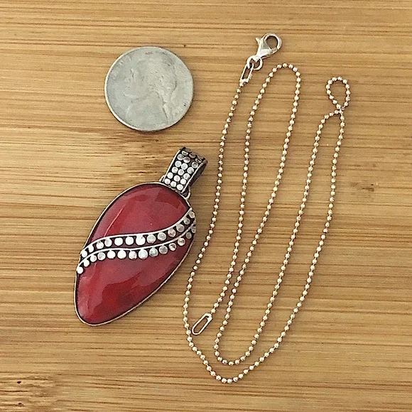 $49  Designer Estate Pendant With Chain  Sterling Silver  Marked 925 - Picture 2 of 7